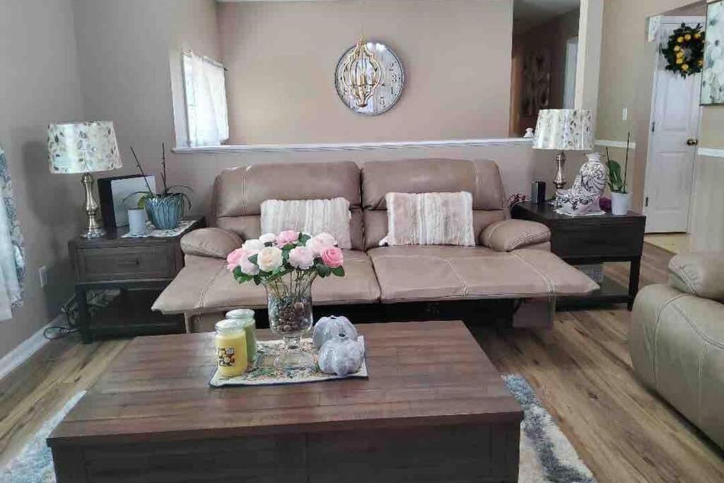 Smart Entire Loft, 3 Bedroom 2 Bath, With 3 Tv Columbia Eksteriør bilde